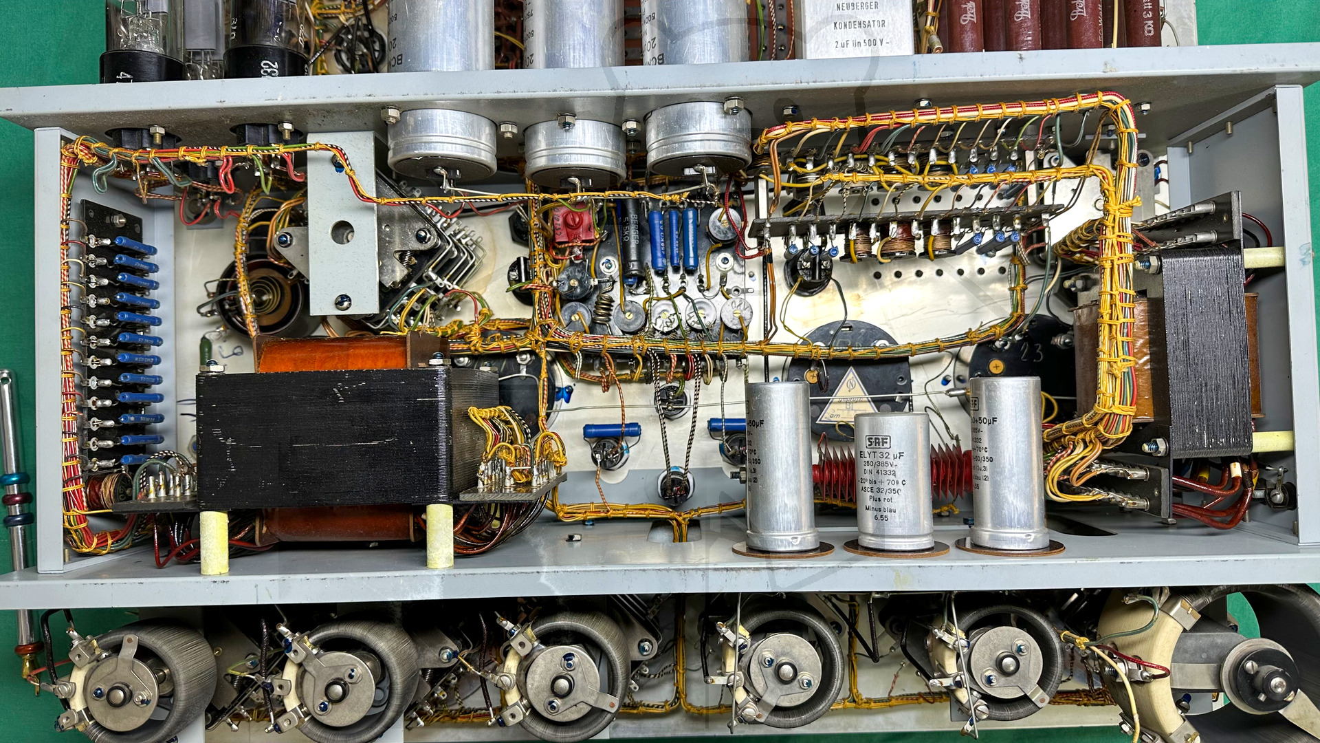 Neuberger RPM370-1 - Innenaufbau